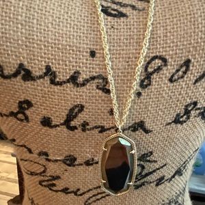 Kendra Scott Long Gold Pendant Necklace